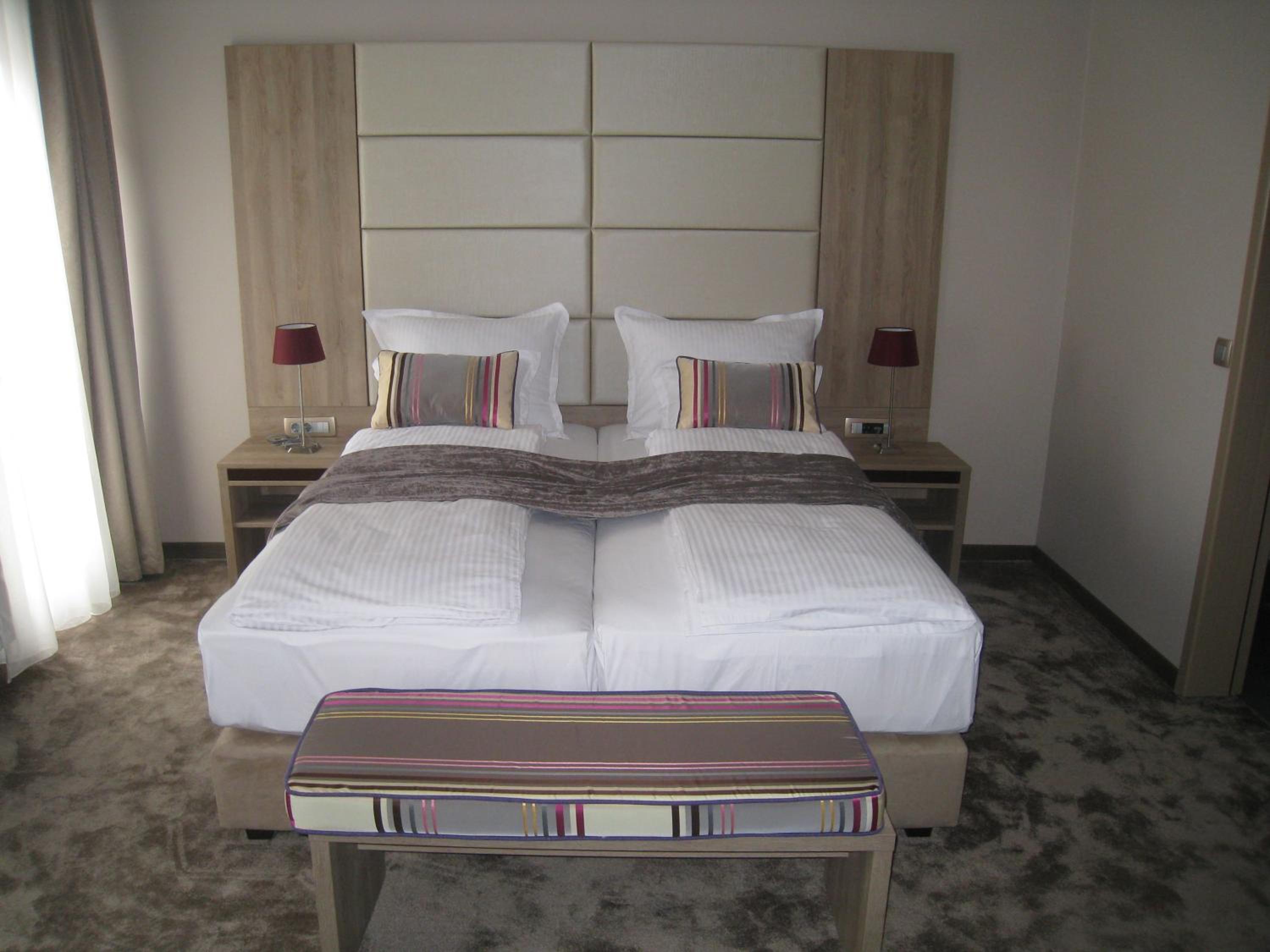 Фото VIP Hotel Sarajevo