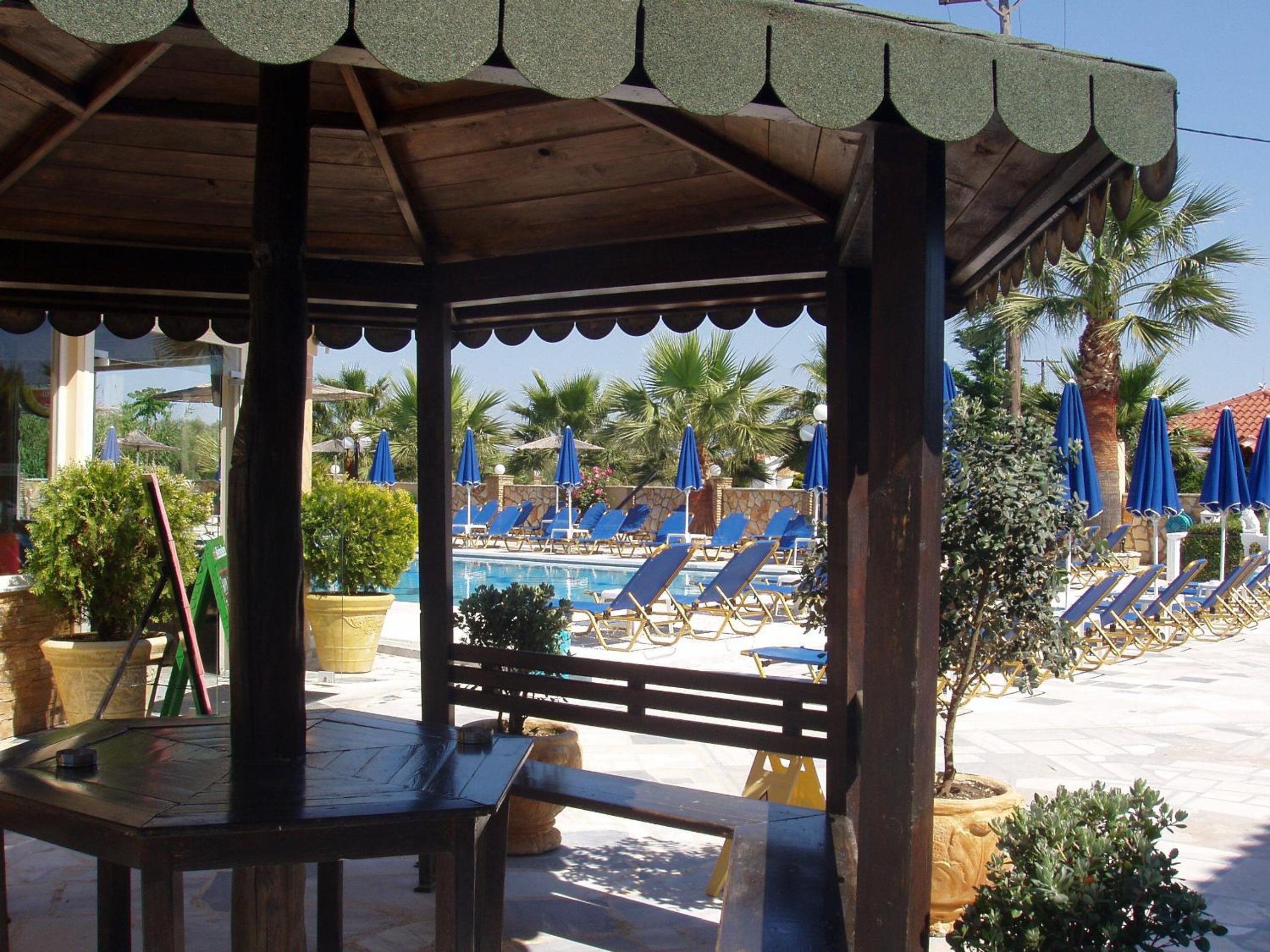 Фото Paradise Apartments