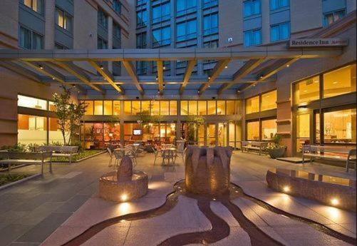 Фото Residence Inn by Marriott Arlington Courthouse