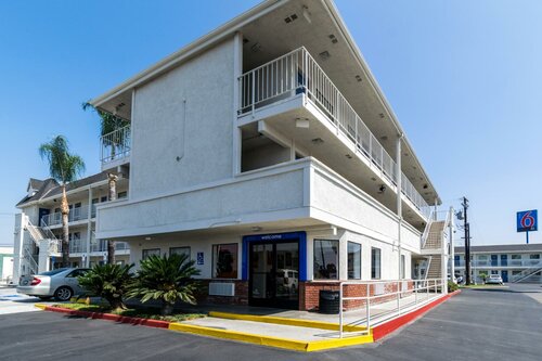 Гостиница Motel 6 Anaheim, Ca - Fullerton East в Фуллертоне