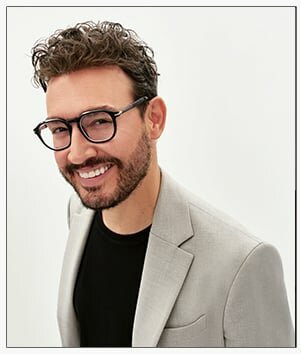 Opticial store Morlinbron, Istanbul, photo