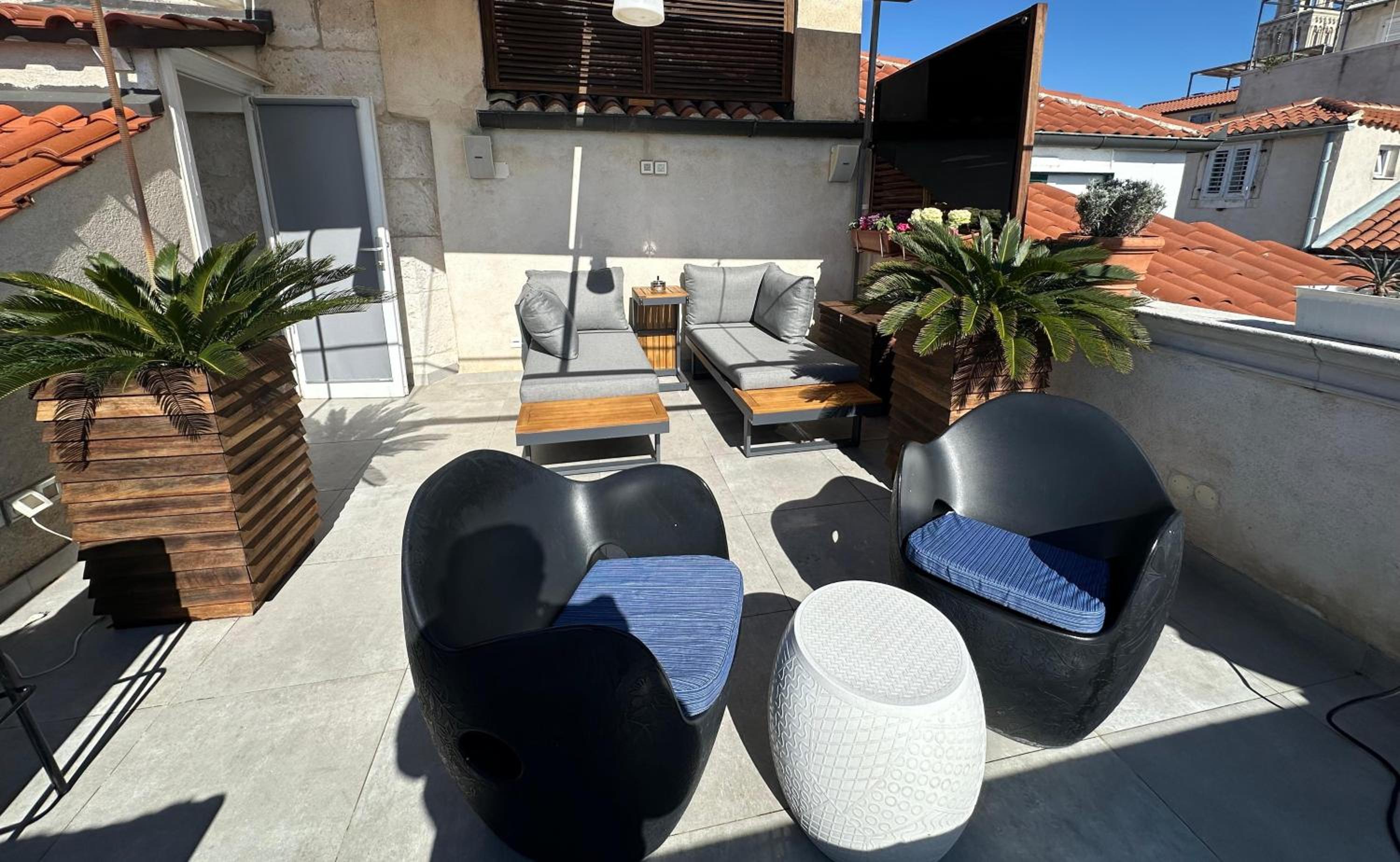 Фото Riva Luxury Suites