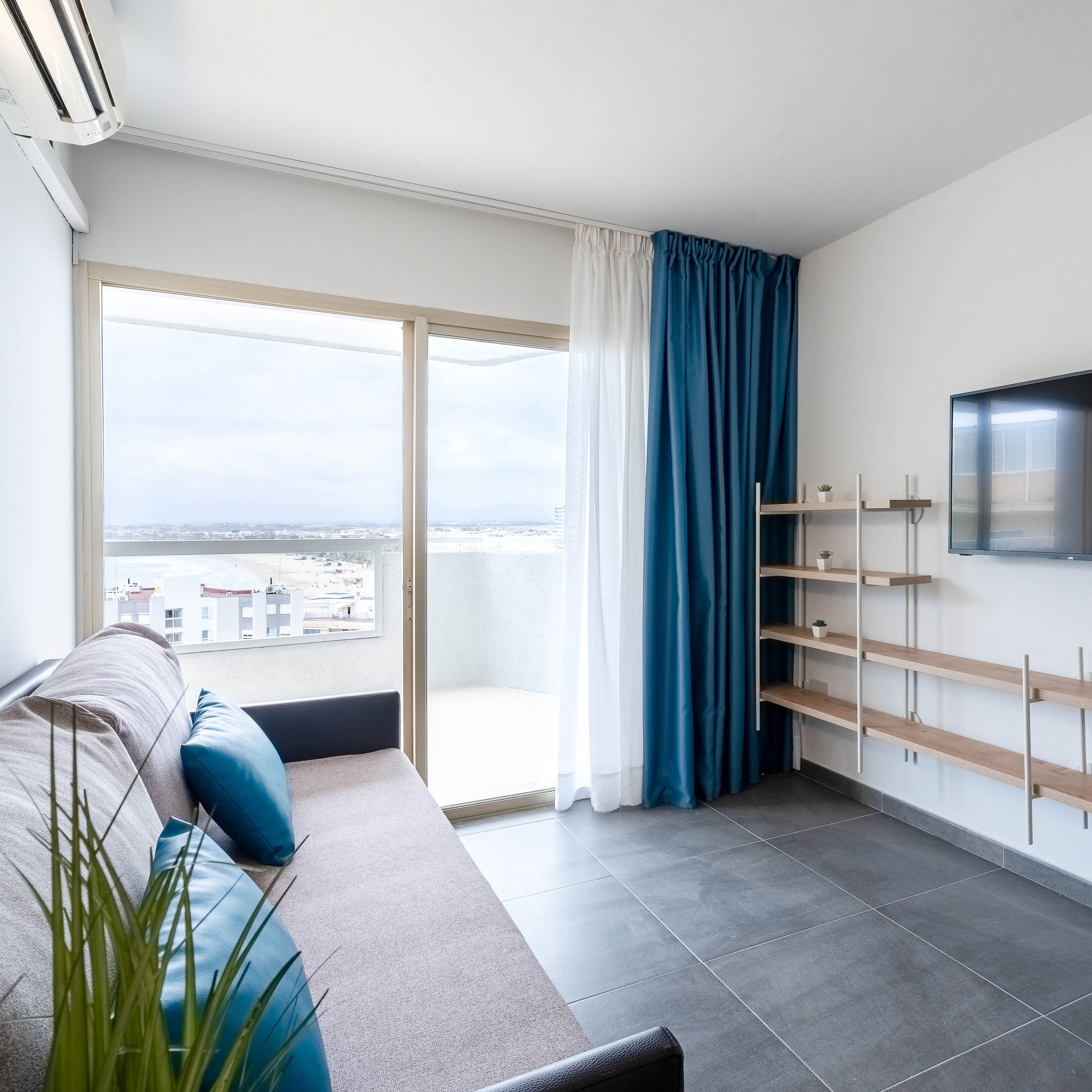 Фото Rentalmar Blue Beach Apartments