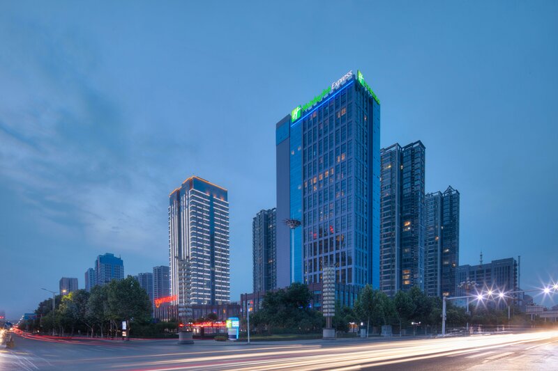 Гостиница Holiday Inn Express Luoyang Yichuan, an Ihg Hotel