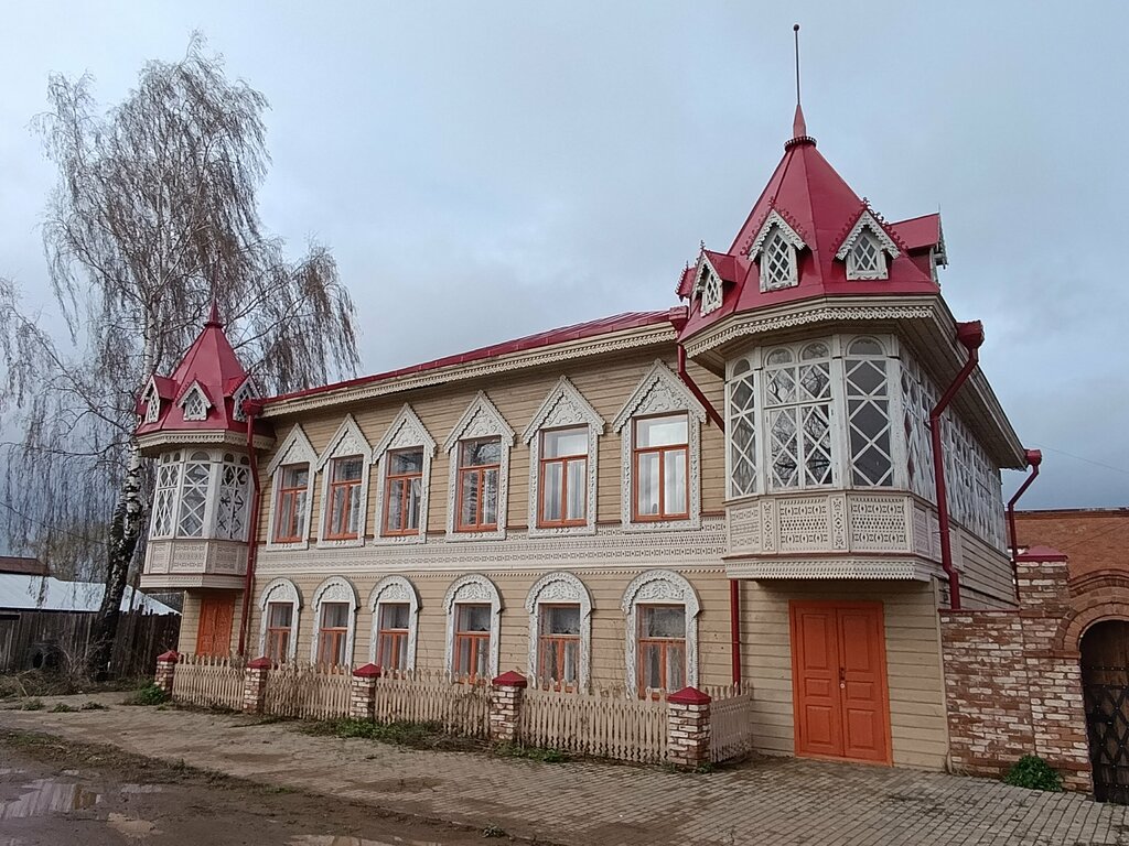 Landmark, attraction Реплика дома старшего мастера завода А.В. Овчинникова, Votkinsk, photo