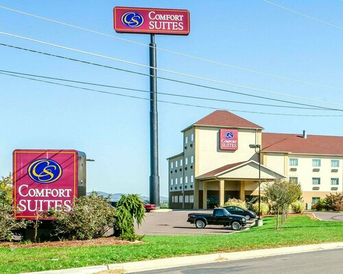 Гостиница Comfort Suites Bloomsburg