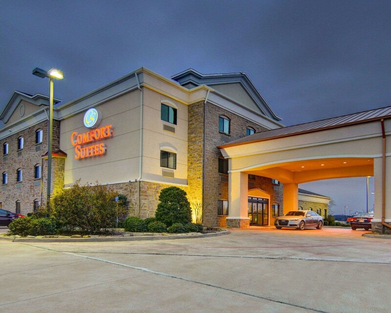 Гостиница Comfort Suites Lindale - Tyler North