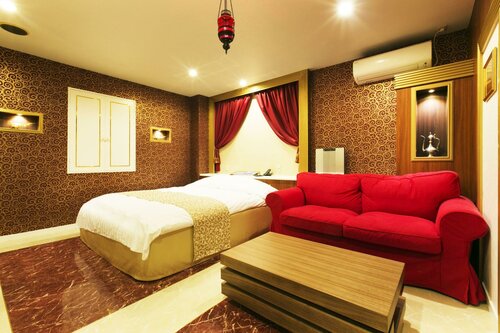 Гостиница Hotel Atlantis Higashiosaka -Adults Only