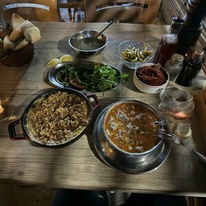 Kucuk Ev Paca & Corba (Kahramanmaras, Dulkadiroğlu, Atatürk Blv., 77A) ، مقهى