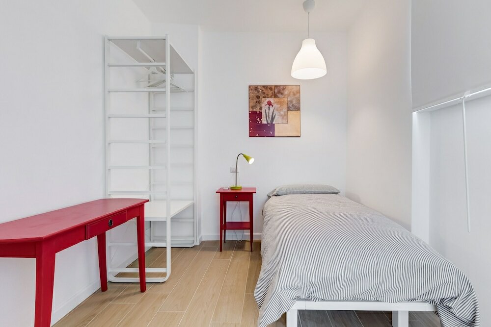 Фото Lovely 3 rooms apartment close Trastevere Station