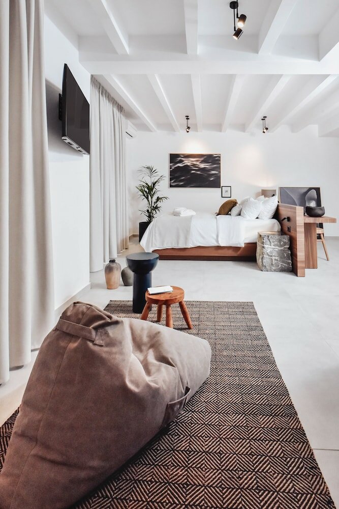 Фото Ikaros Suites