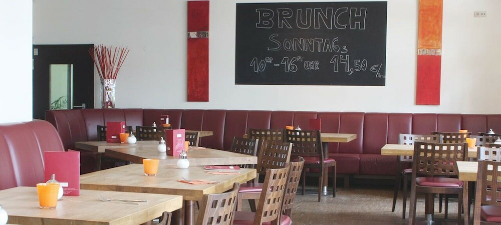 Фото Hotel Köln 2020