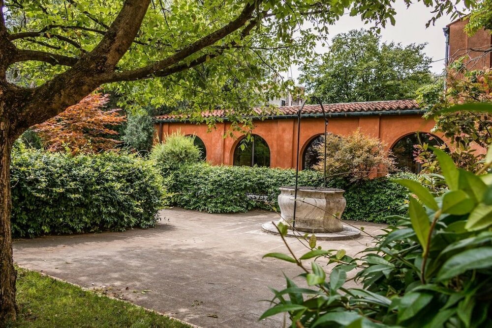 Фото Carmini Canal View and Balcony with Lift