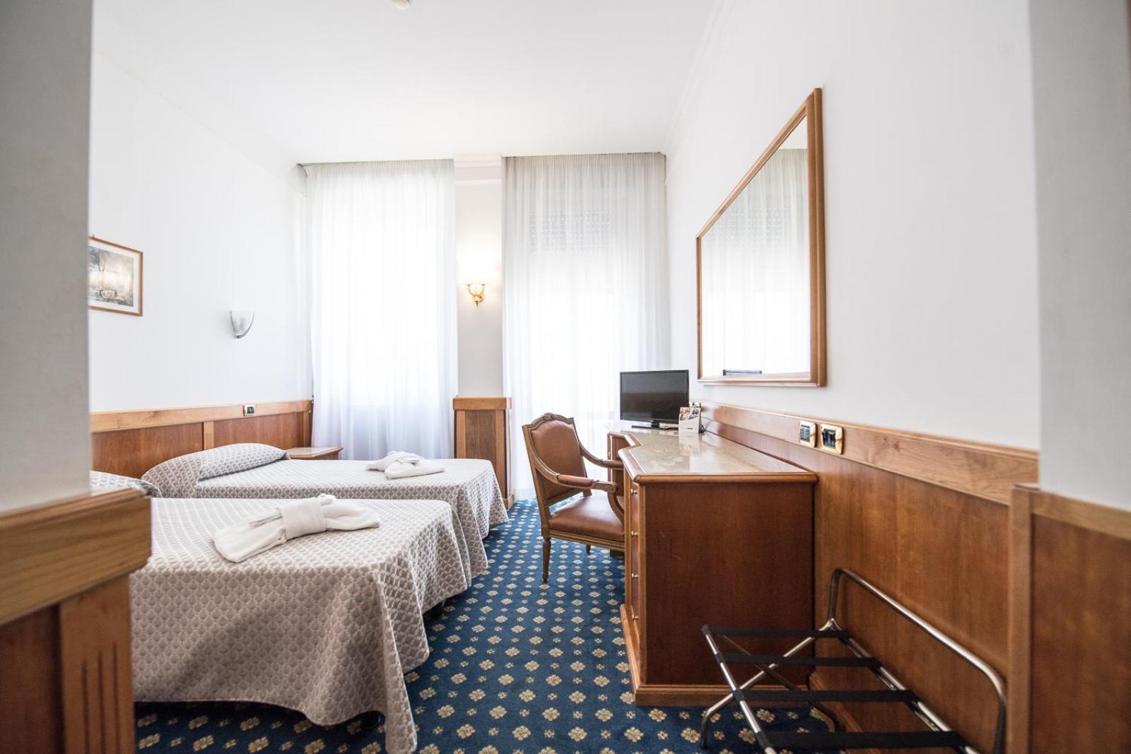 Фото Quality Hotel Nova Domus