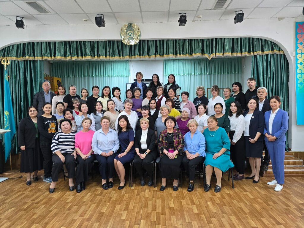 Boarding school Special boarding school No. 1 for children with hearing impairments, Almaty, photo