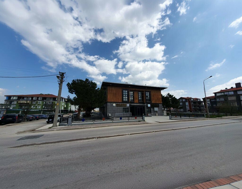 Cultural center Gölcük Belediyesi Yazlık Kültür Merkezi, Golcuk, photo