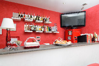 Фото Covo degli Angioini - Town House Suites