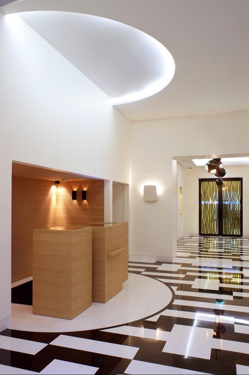 Фото Hôtel Marignan Champs Elysées