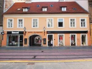 Гостиница Jagerhorn в Загребе