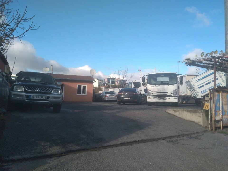 Car dealership Automotive Akyüz, Istanbul, photo
