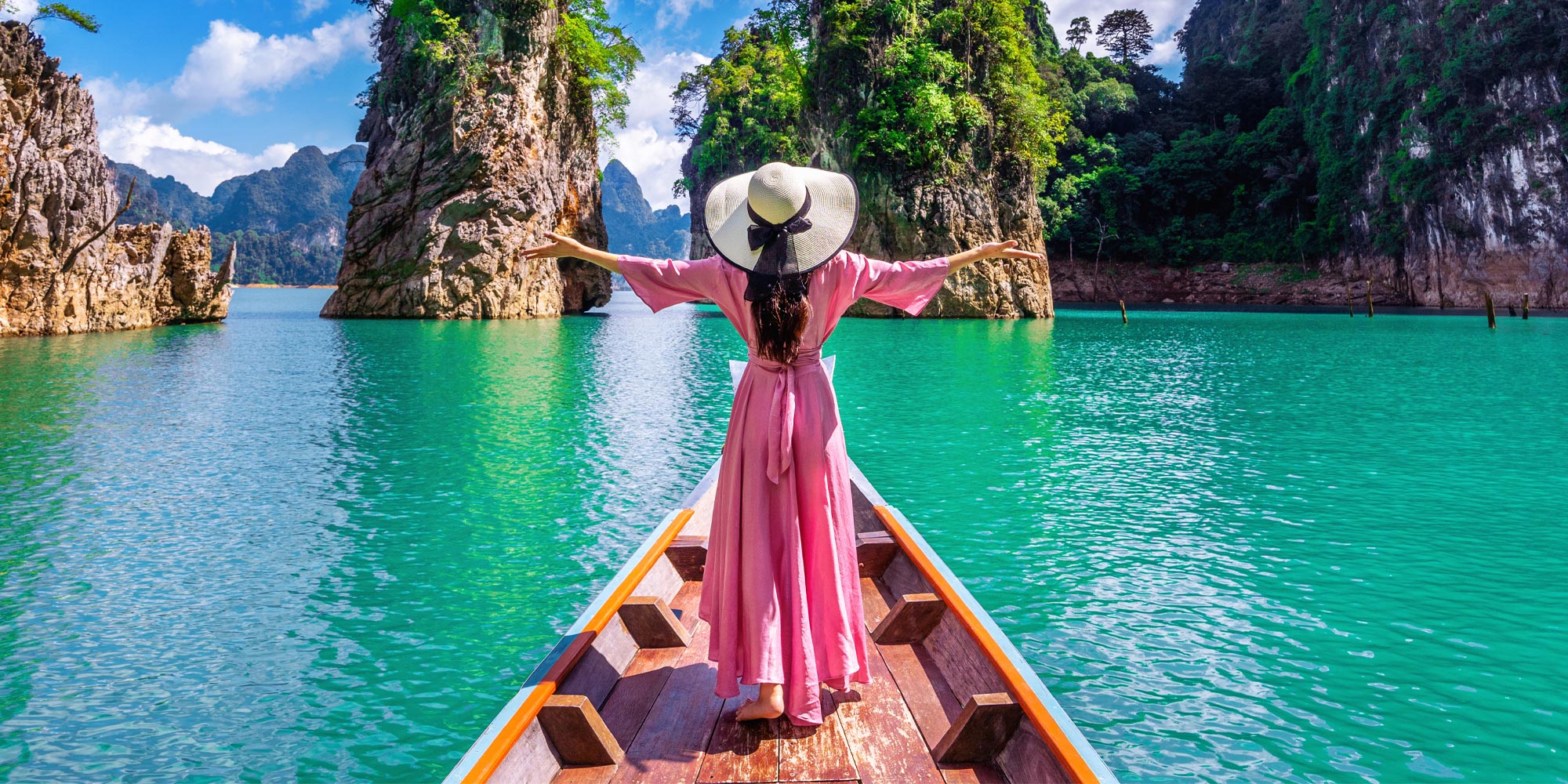 Emarah Tours And Travels, travel agency, Lahej Khalifa Al Basti Building, Al Kar