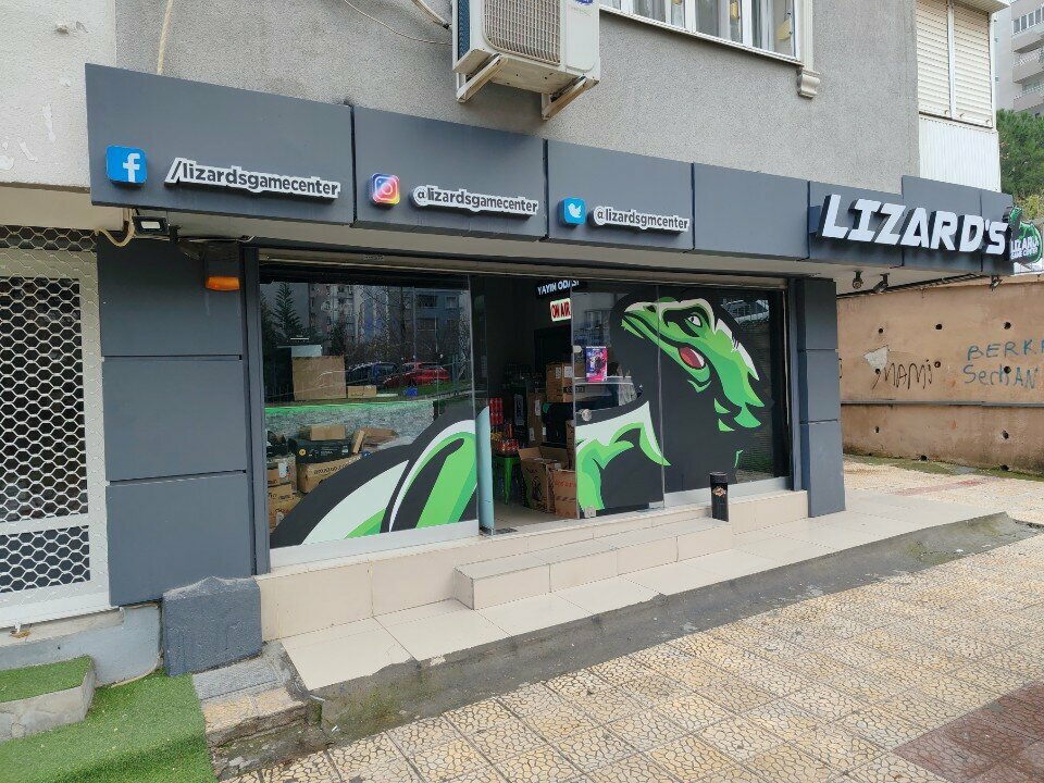 Internet cafe Lizard's Game Center, Izmir, photo
