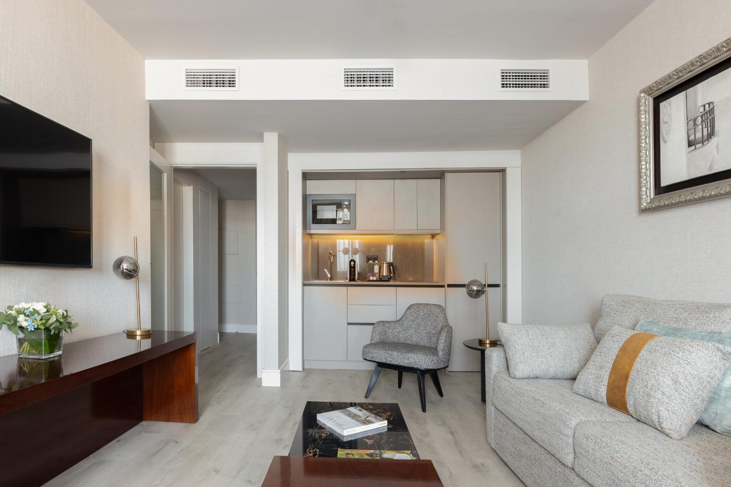 Фото Suites Center Barcelona