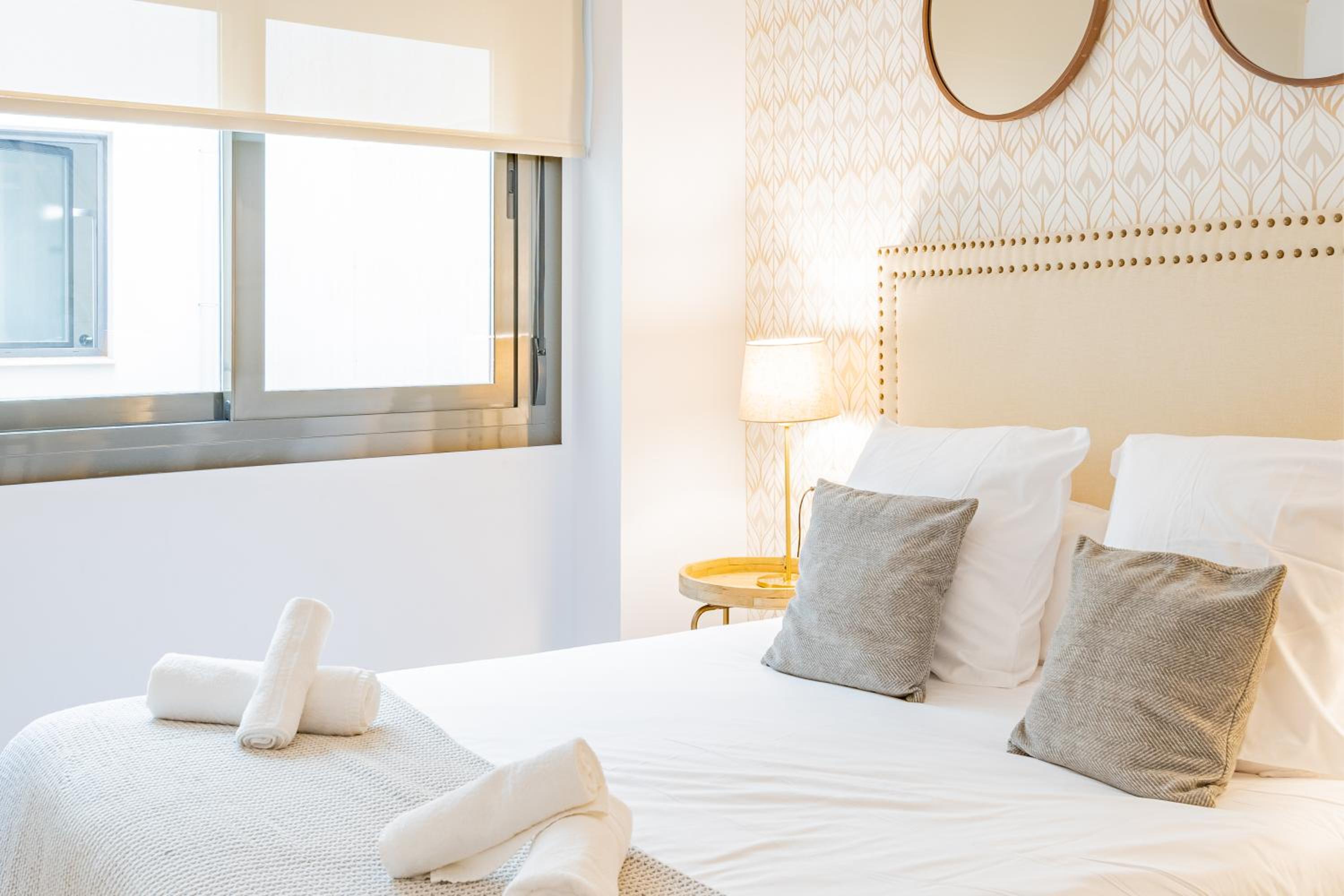 Фото Feelathome Mártires Apartments