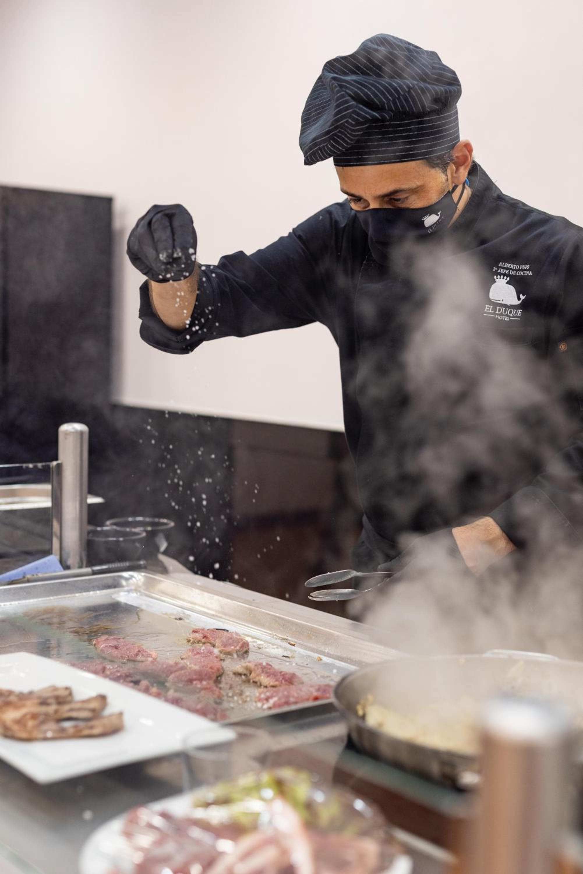 Фото Hotel El Duque