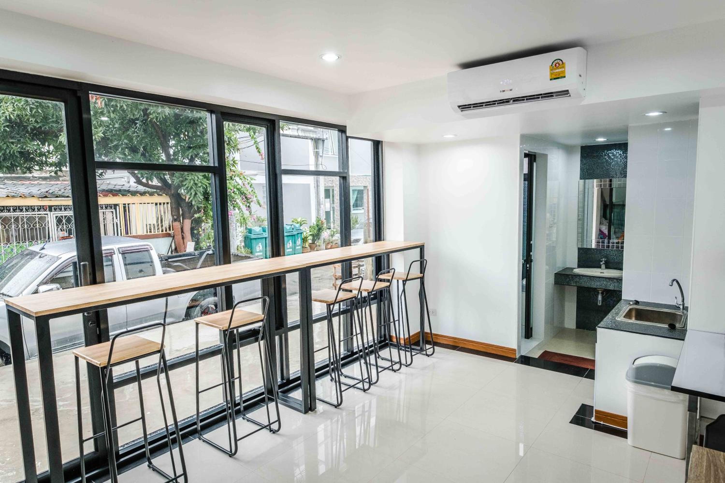 Фото Don Muang Hotel