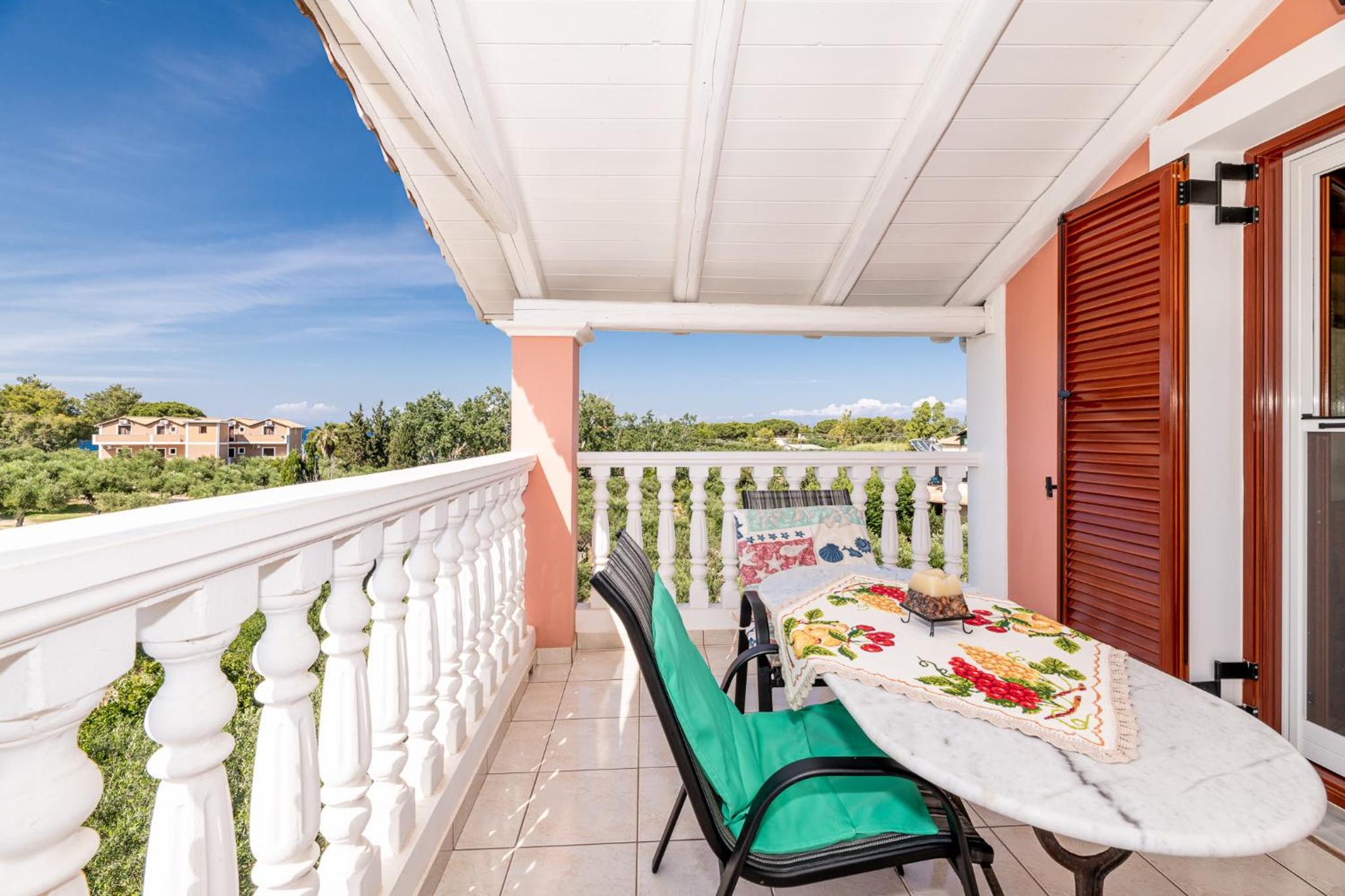 Фото Arazzo Apartments