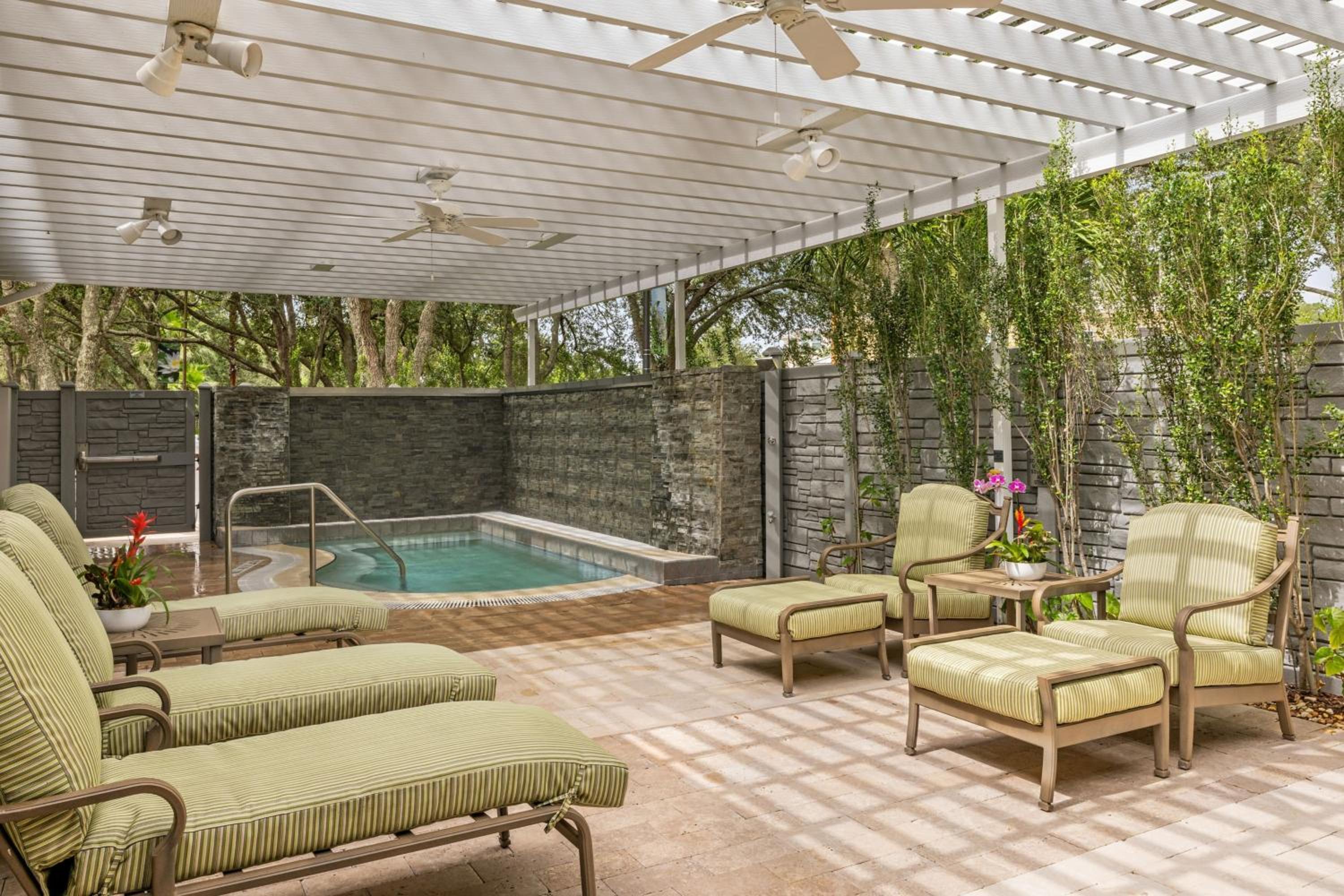 Фото Marriott's Cypress Harbour Villas