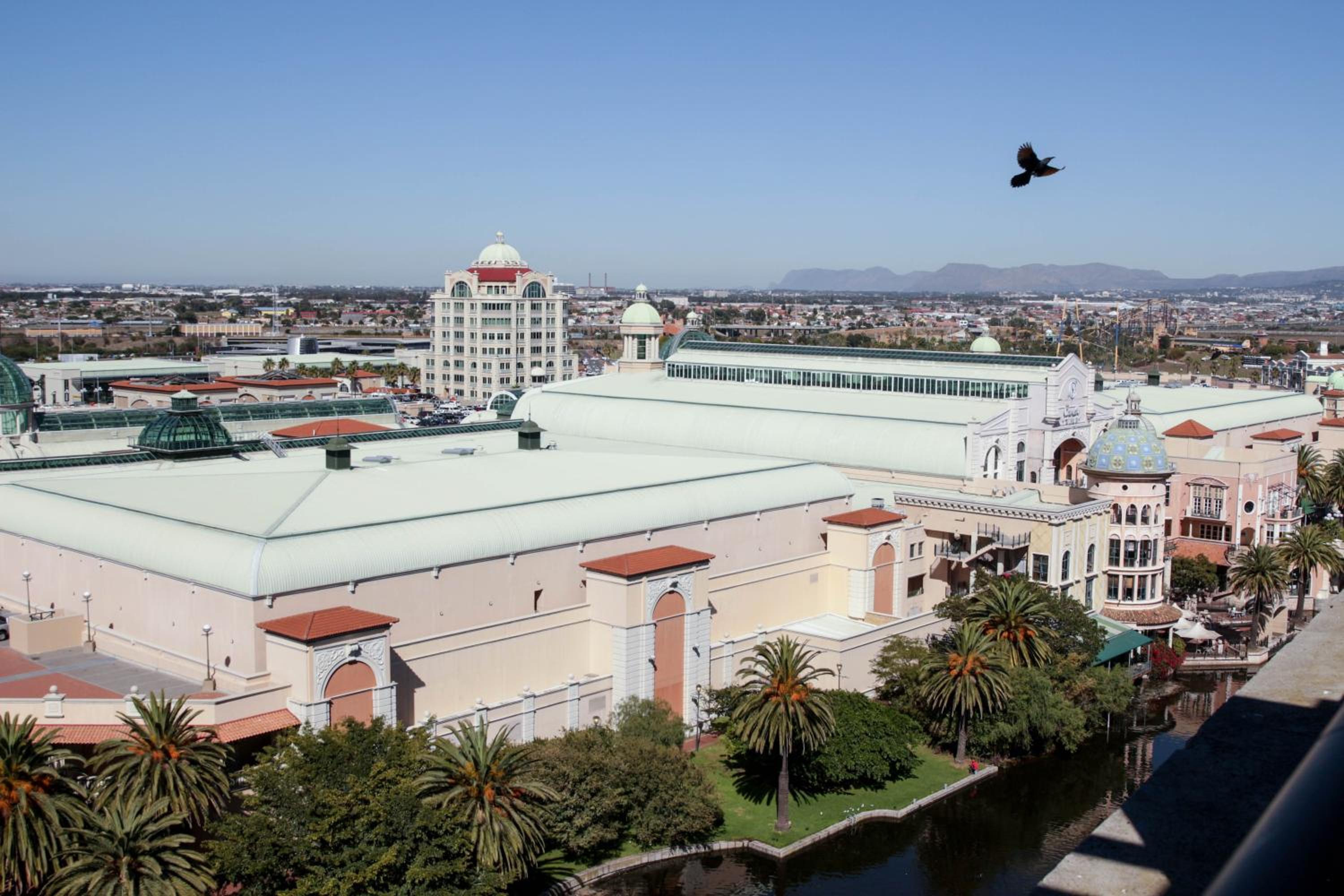 Фото Manhattan Luxury Apartments