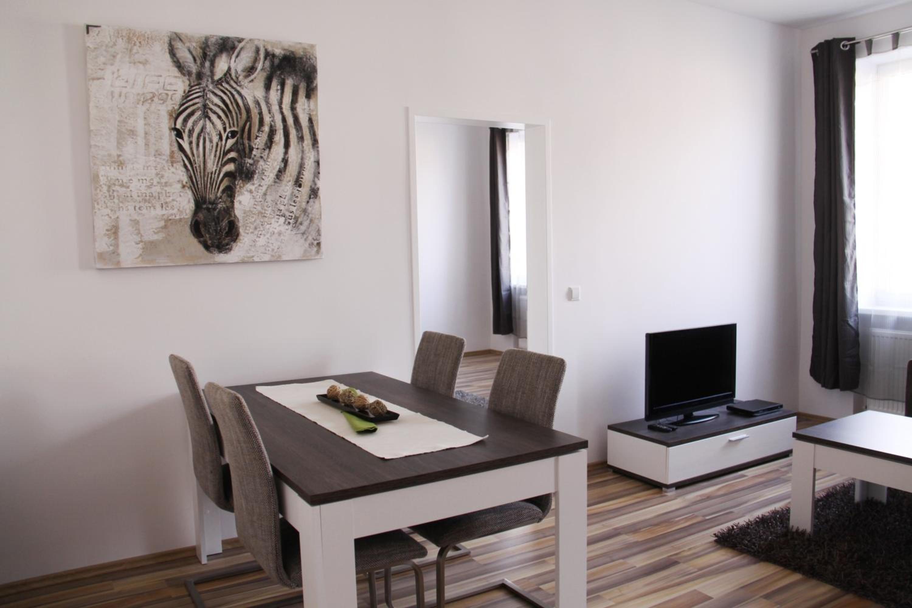 Фото CheckVienna – Apartment Huglgasse