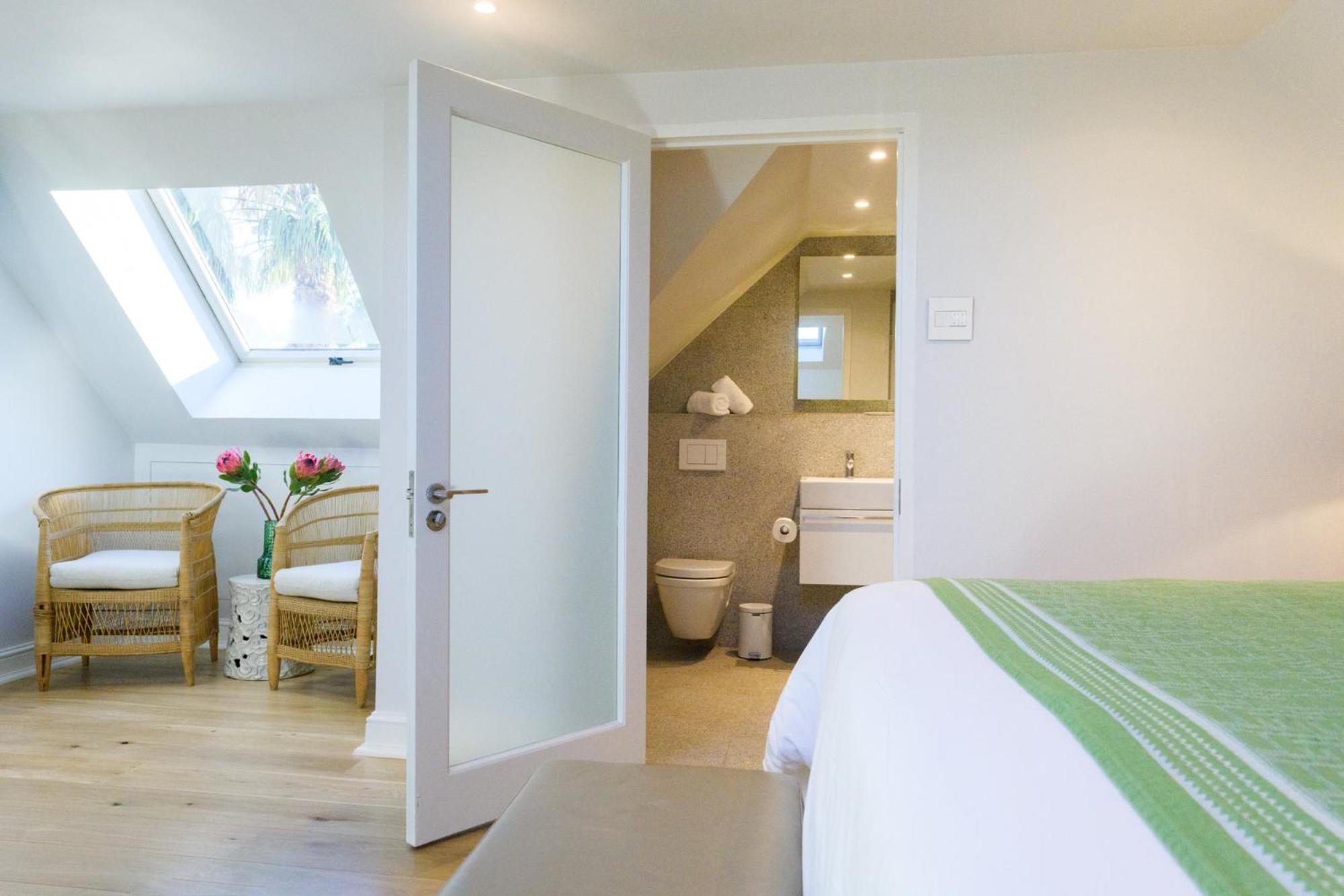 Фото Collection Luxury Self-catering Apartment Rozenhof Villa