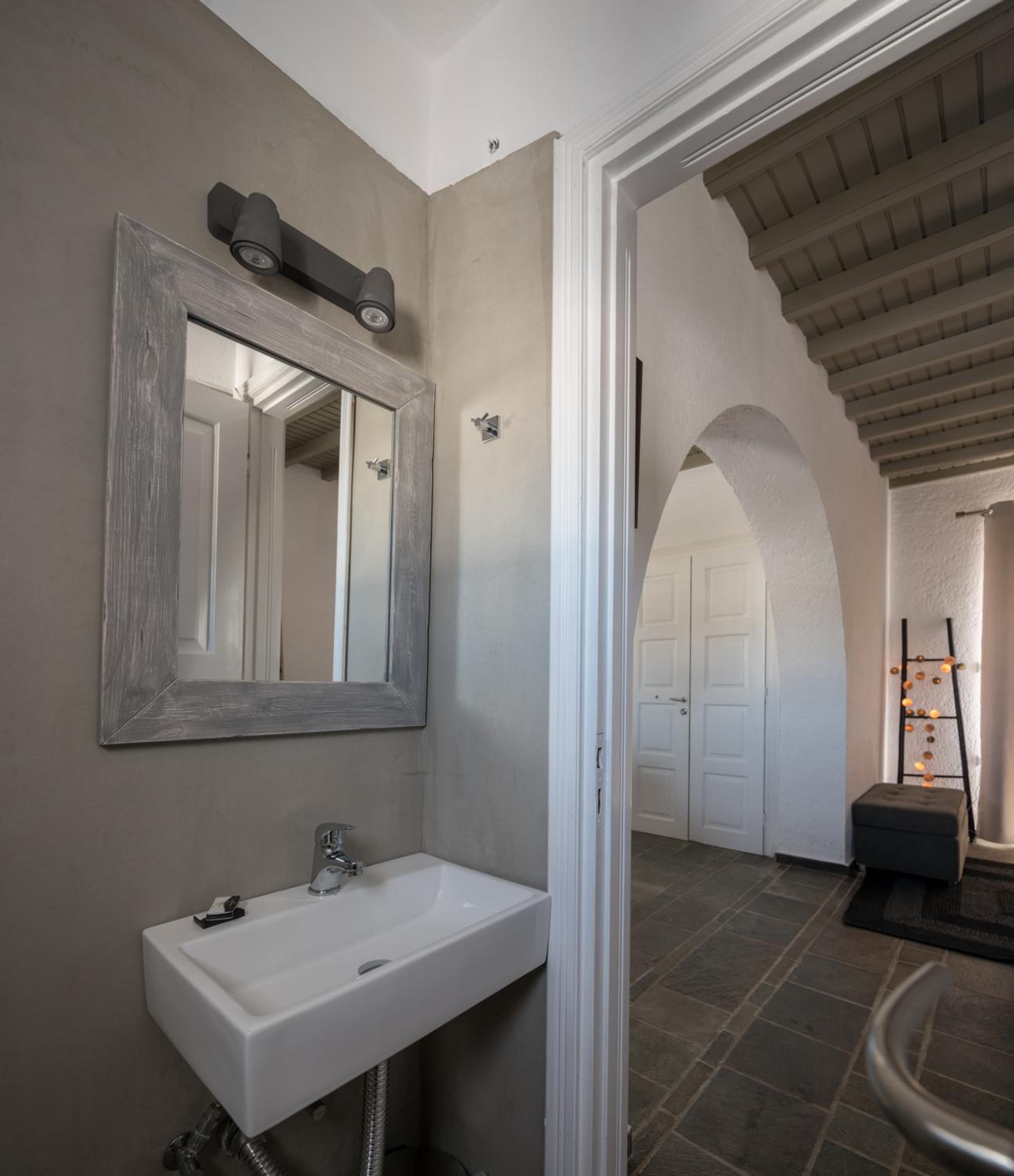 Фото Olive Mykonos Villas