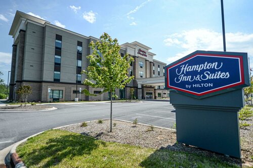 Гостиница Hampton Inn & Suites Lenoir
