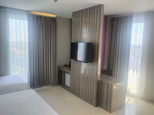 Гостиница Surabaya River View Hotel