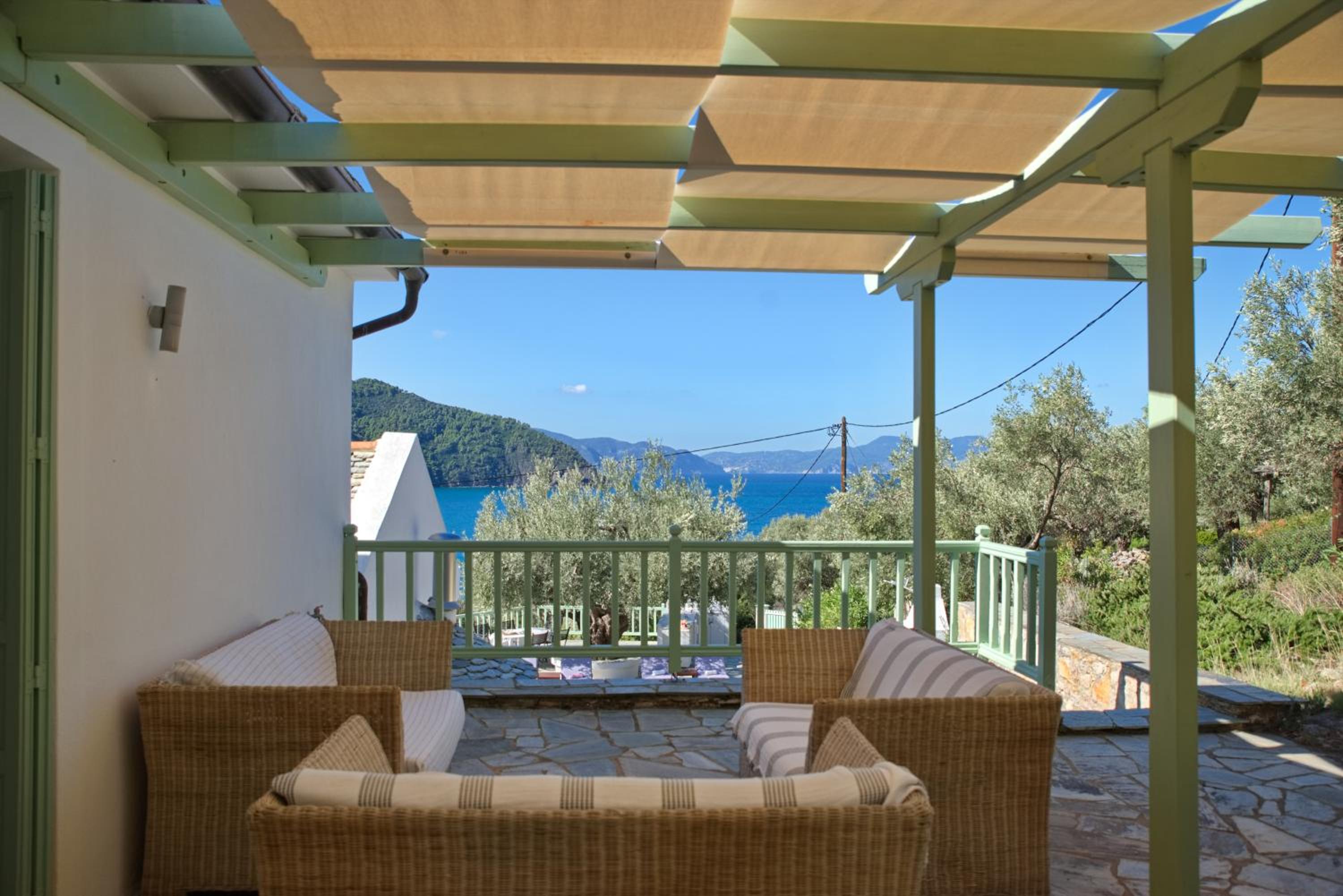 Фото Aquilo Villa