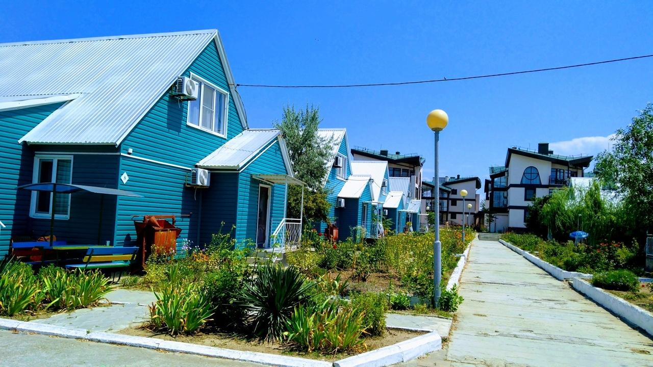 Фото отеля 1