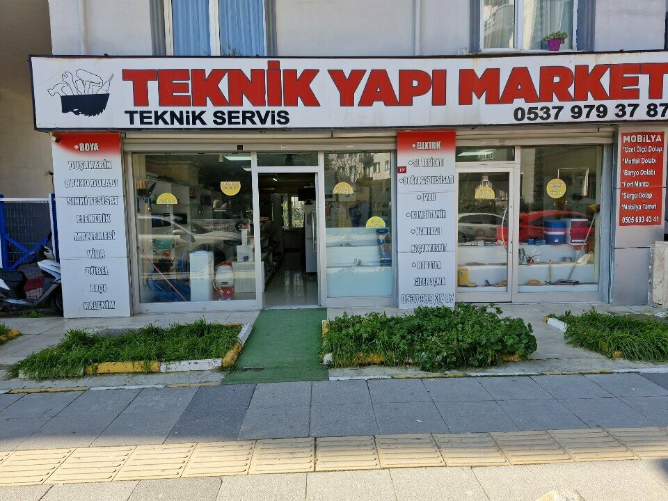 Hardware store Technical Construction Market, Istanbul, photo