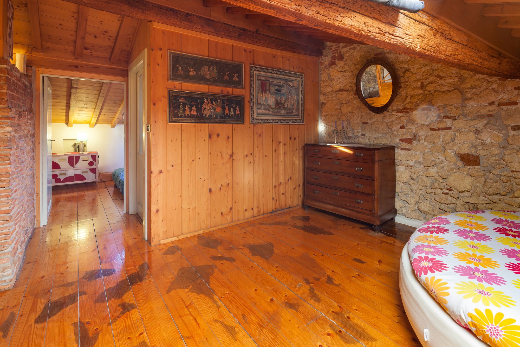 Фото Verona Walls