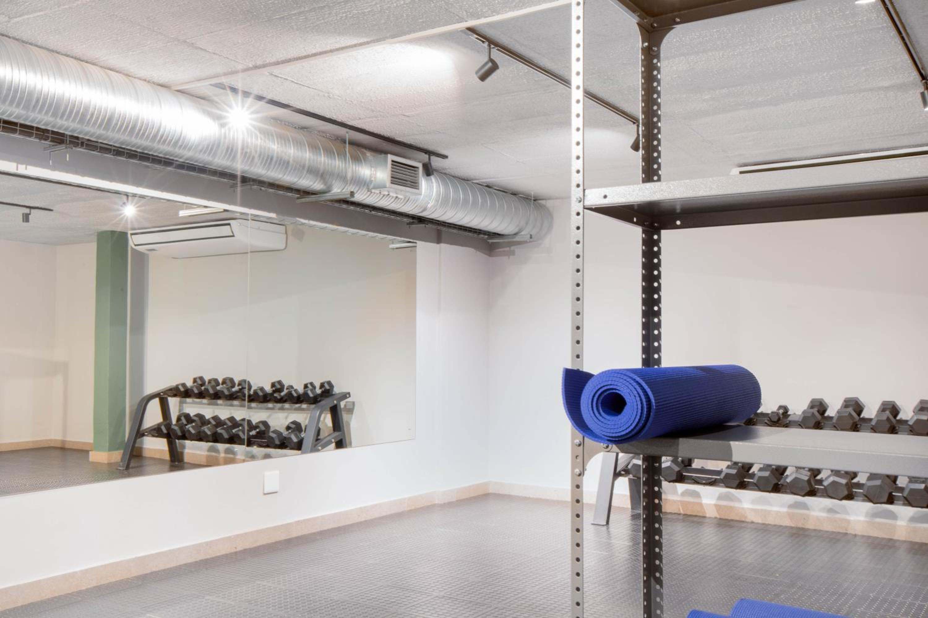 Фото Circa Aparthotel by Totalstay