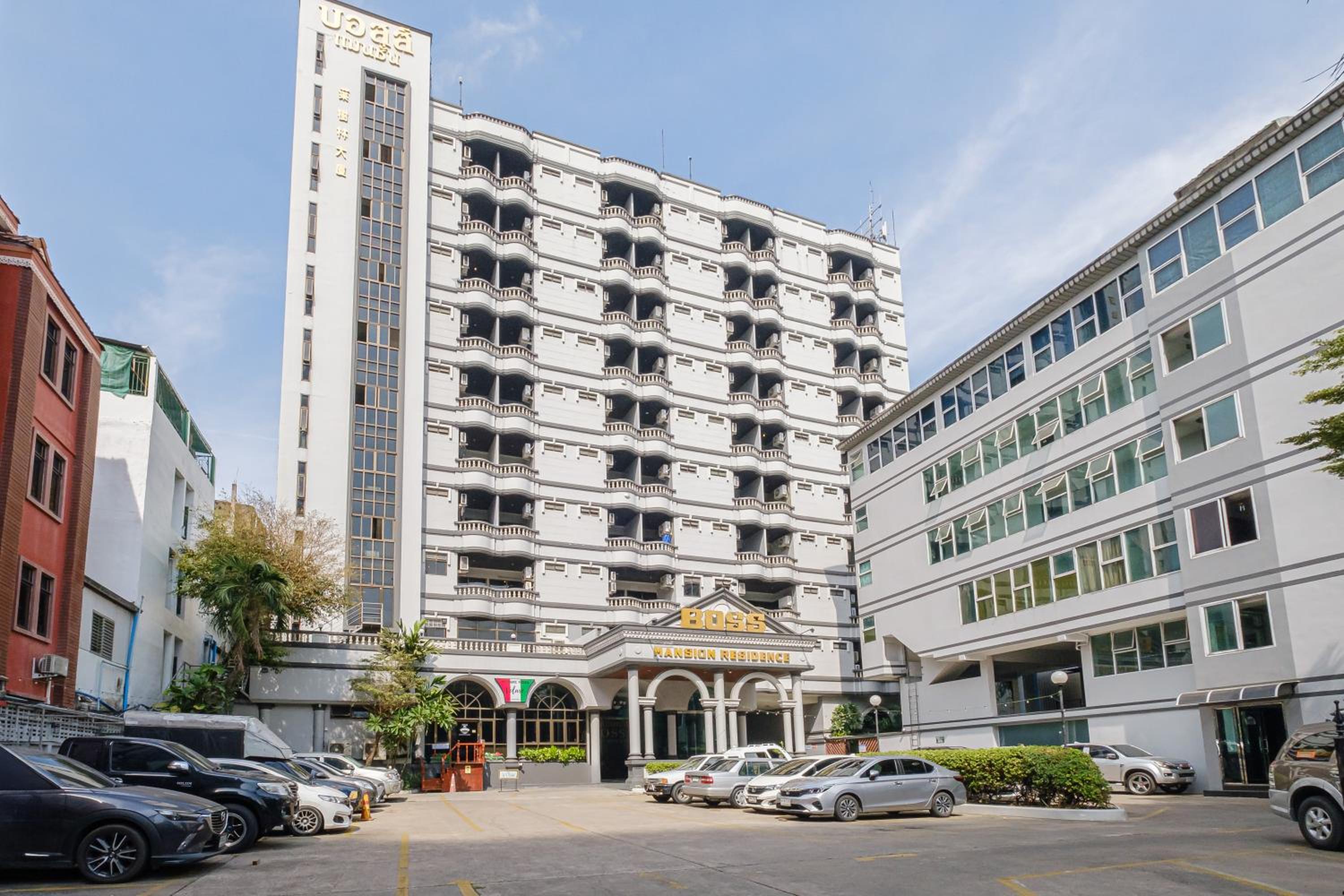 Фото отеля 1