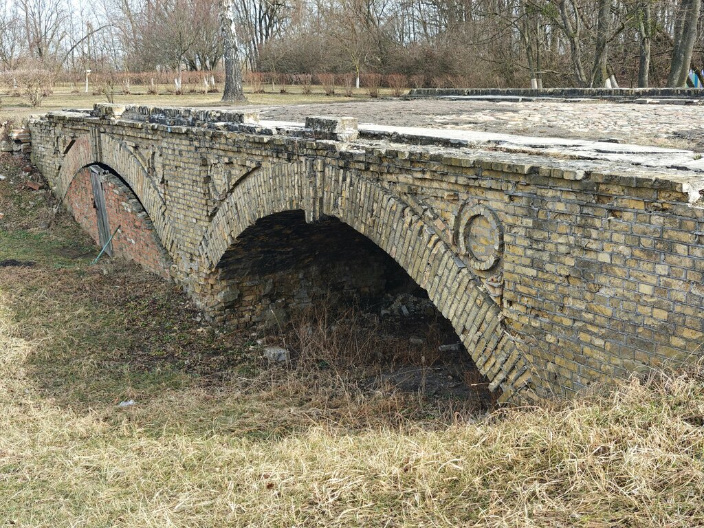 Landmark, attraction Кирпичный арочный мост 19 века, Gomel District, photo