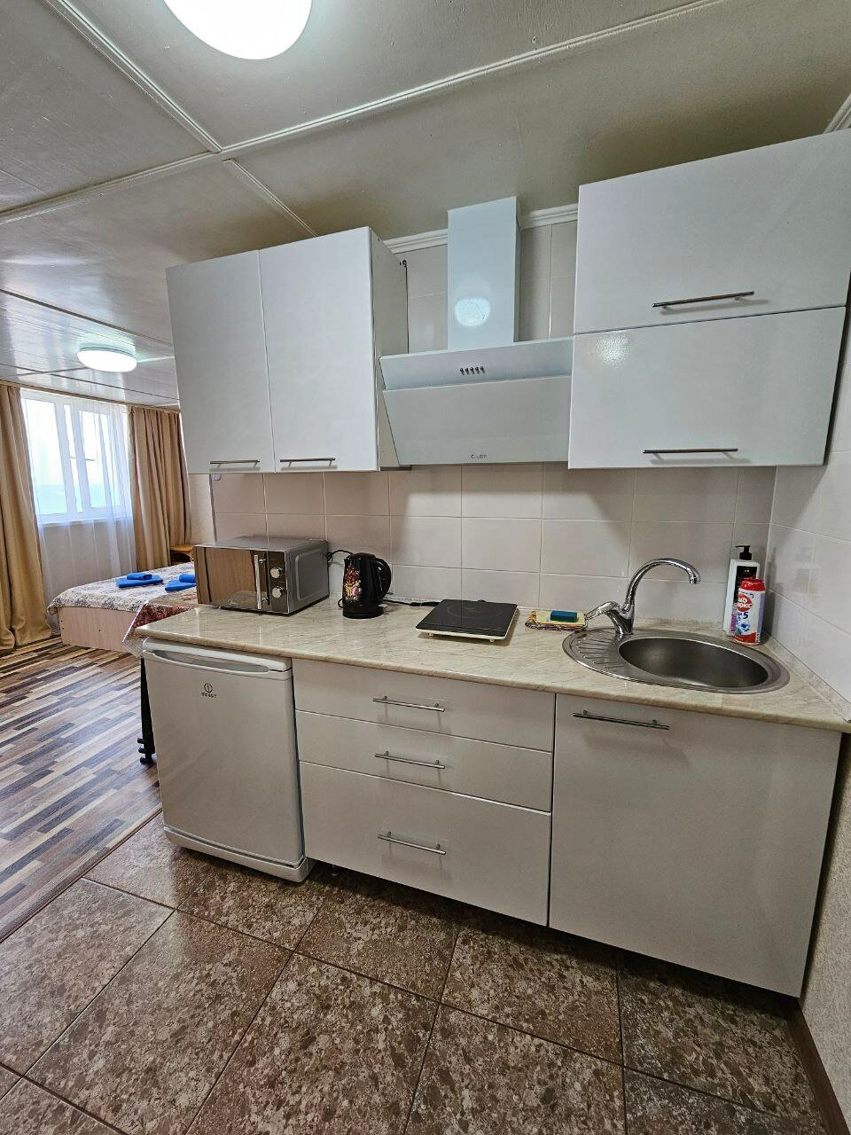 Фото Эллинг 80