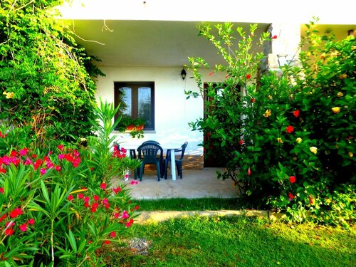 Апартаменты Agriturismo Comino Alto
