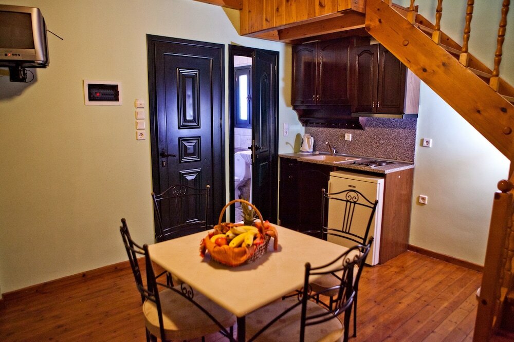 Фото Vasilaras Hotel