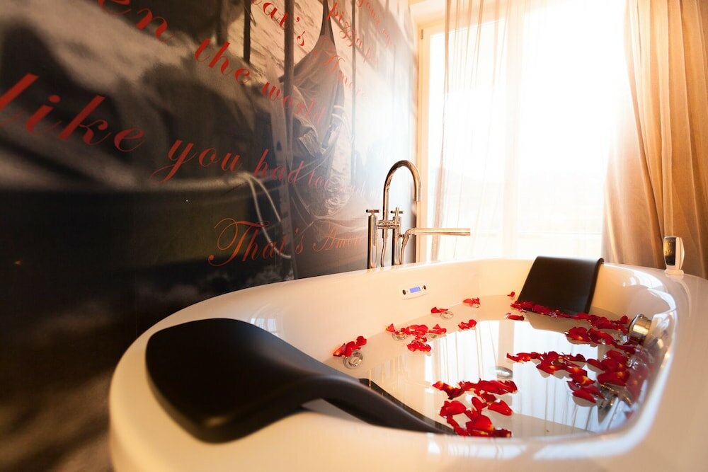 Фото Tobago Hotel