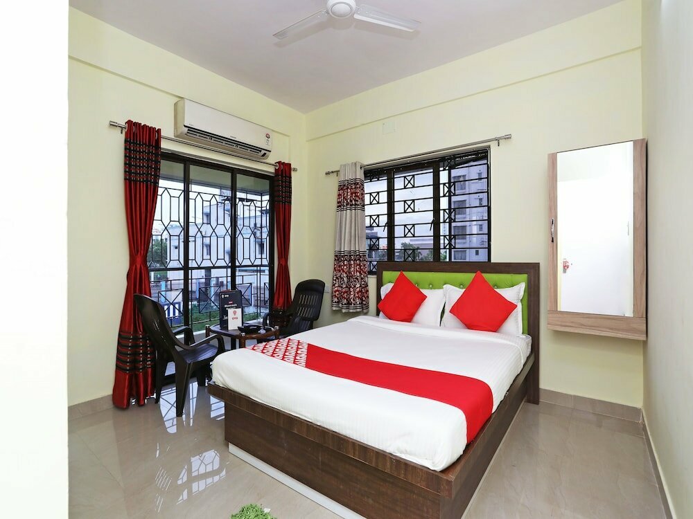 Hotel Oyo 15450 City Point Newtown, Calcutta, photo